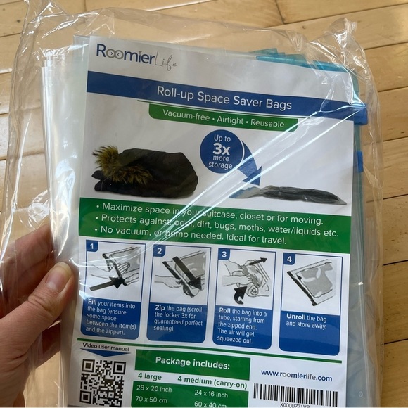 8 PACK LARGE ROLL-UP COMPRESSION SPACE SAVER BAGS VACUUM-FREE REUSABLE - Picture 3 of 6